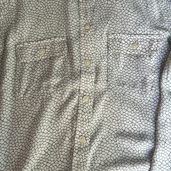 LOFT size SMALL Black and off white blouse - Picture 5 of 7